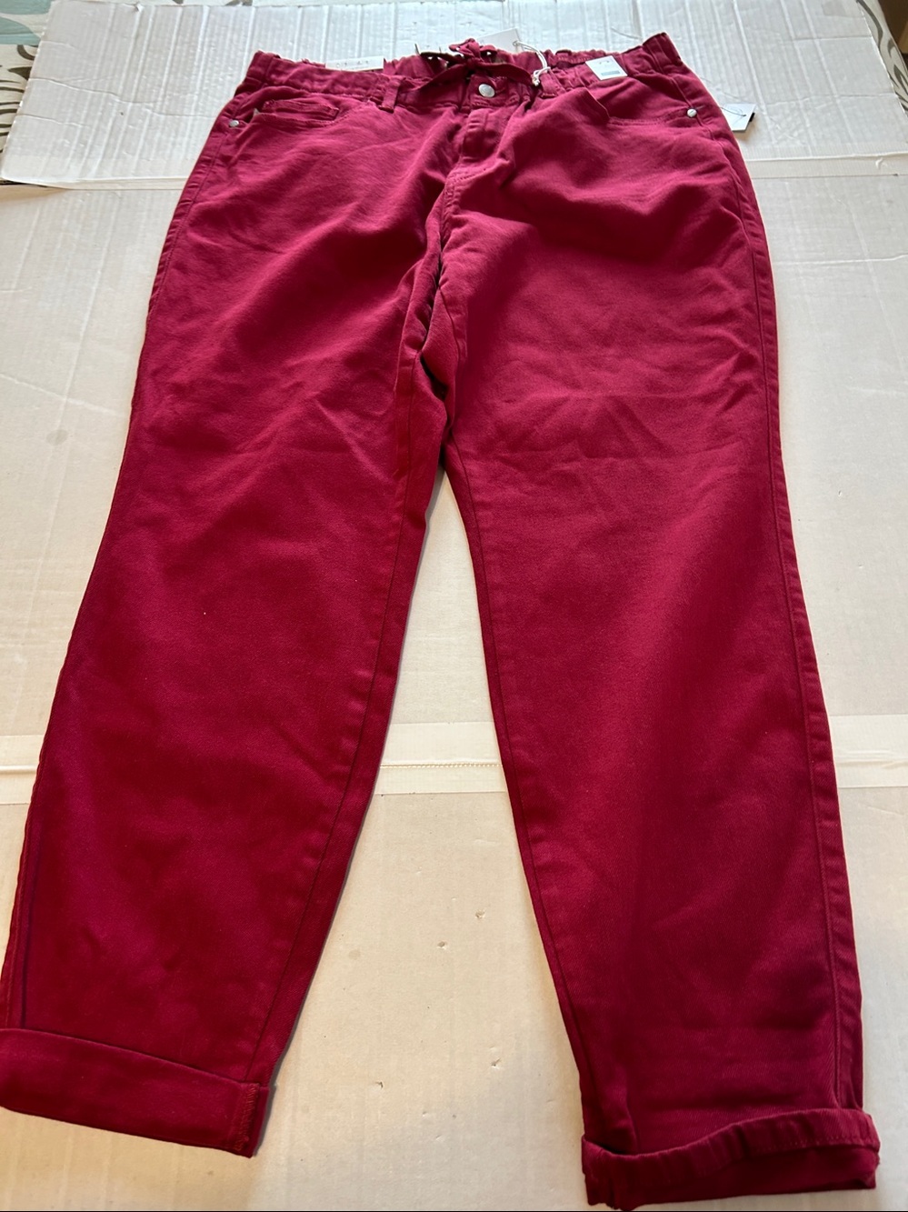 Judy Blue High Waist Scarlet Dyed Jeans  Sz 16W. JB88727 C